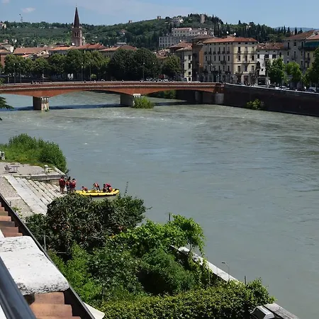 דירה La Terrazza Sul Fiume ורונה